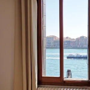 silk-road.hotelslidodijesolo.com/